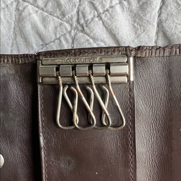 Louis Vuitton Epi key and card holder - Picture 9 of 15